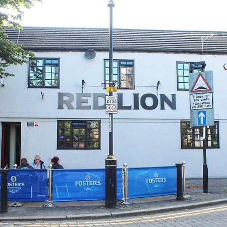 Red Lion Hotel Tredegar ภายนอก รูปภาพ